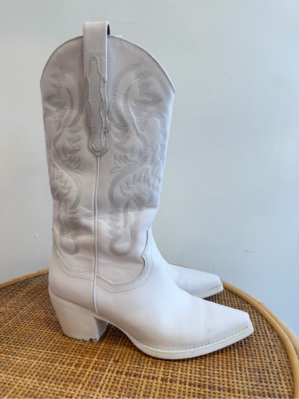 Jeffrey Campbell Women's White Embroidered Western Mid-Calf Boots